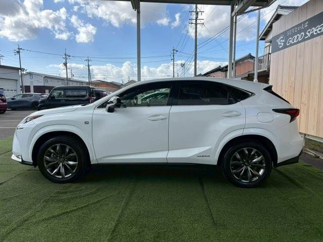 TOYOTA LEXUS NX300H AWD 2016 Image 31