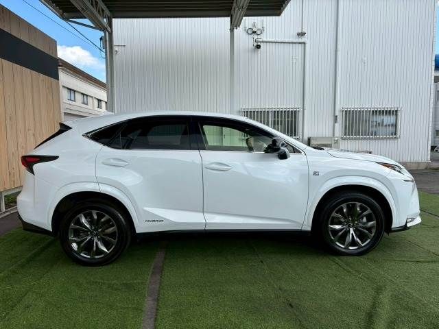 TOYOTA LEXUS NX300H AWD 2016 Image 31