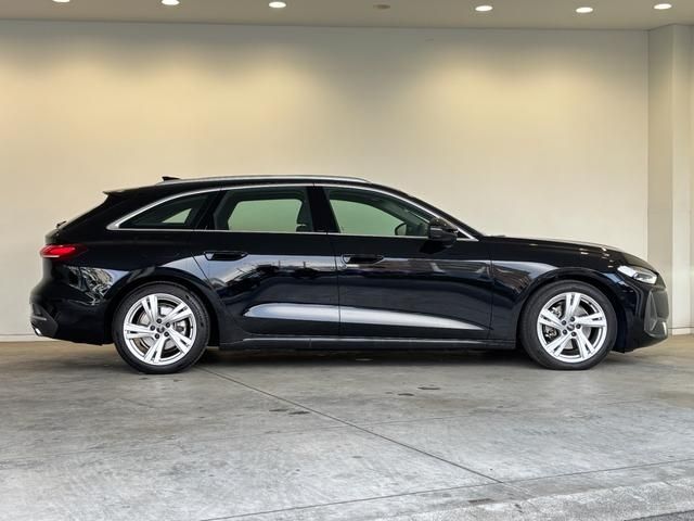 AUDI A5 AVANT 2025 Image 31