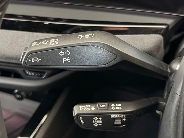 AUDI S5 AVANT 2025 Image 31