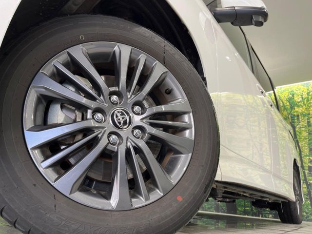 TOYOTA VOXY 4WD 2025 Image 31