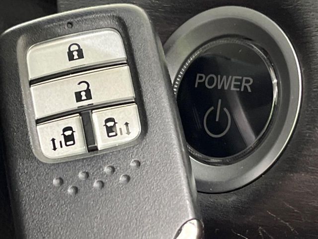 HONDA FREED HYBRID 2017 Image 31