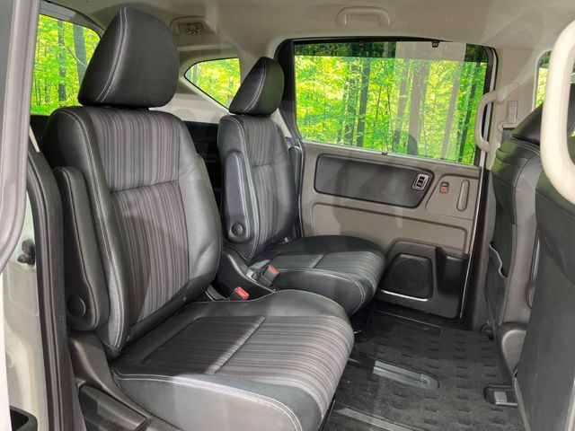 HONDA FREED HYBRID 2017 Image 31