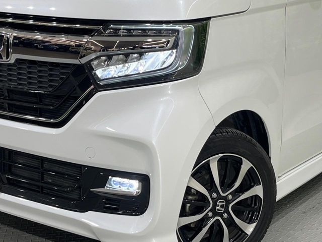 HONDA N BOX CUSTOM 2018 Image 31