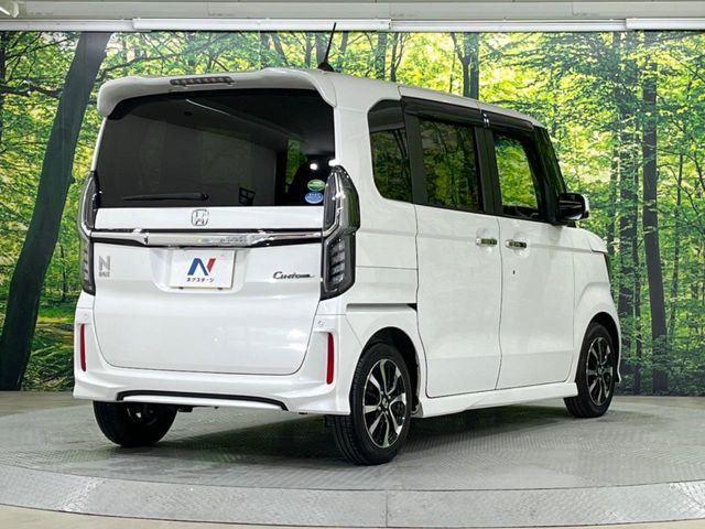HONDA N BOX CUSTOM 2018 Image 31