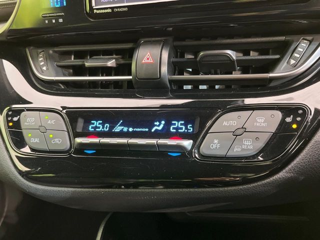 TOYOTA C-HR 2017 Image 31