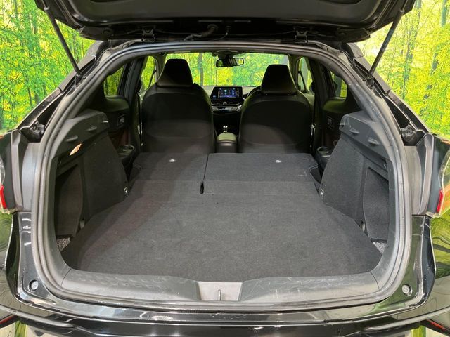 TOYOTA C-HR 2017 Image 31