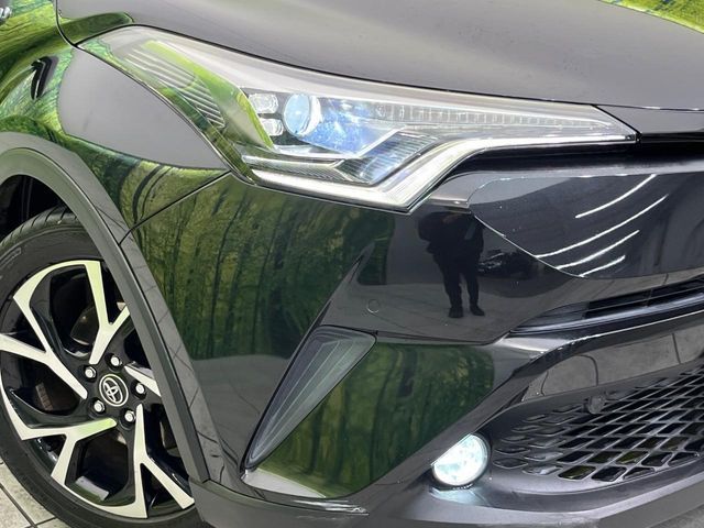 TOYOTA C-HR 2017 Image 31