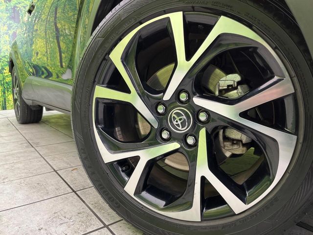 TOYOTA C-HR 2017 Image 31