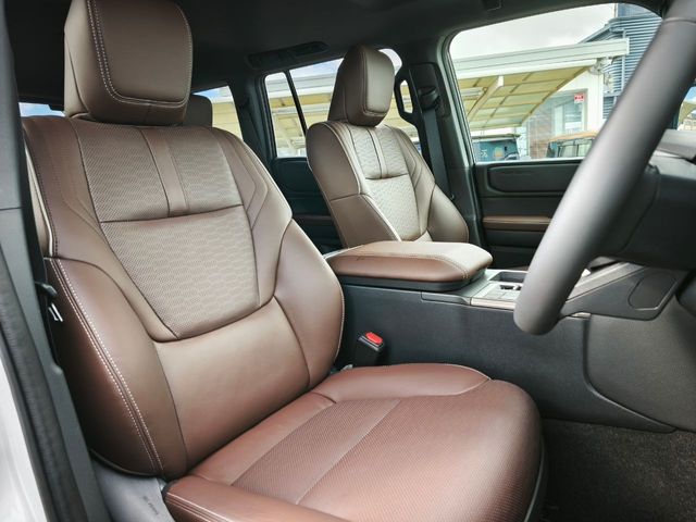 TOYOTA LANDCRUISER 250 2024 Image 31