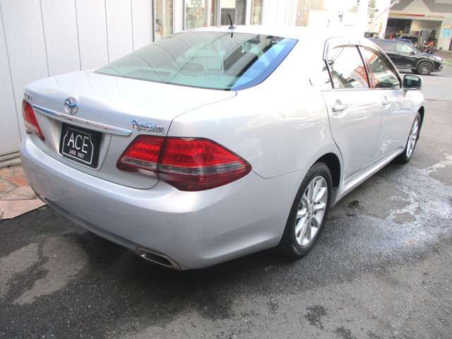 TOYOTA CROWN SEDAN 2009 Image 31