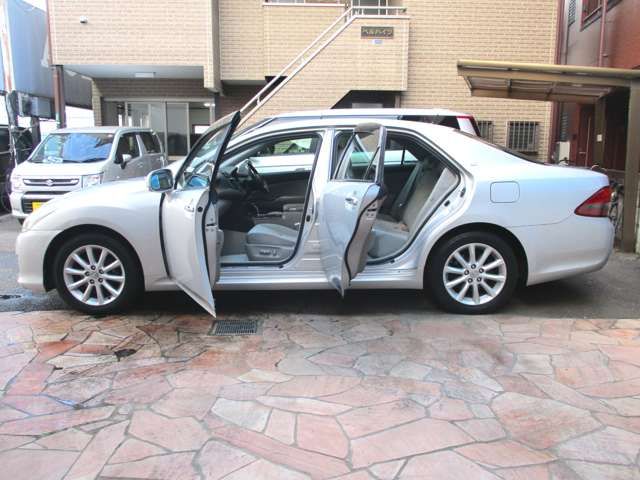 TOYOTA CROWN SEDAN 2009 Image 31