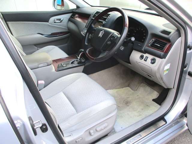 TOYOTA CROWN SEDAN 2009 Image 31