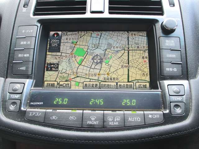 TOYOTA CROWN SEDAN 2009 Image 31