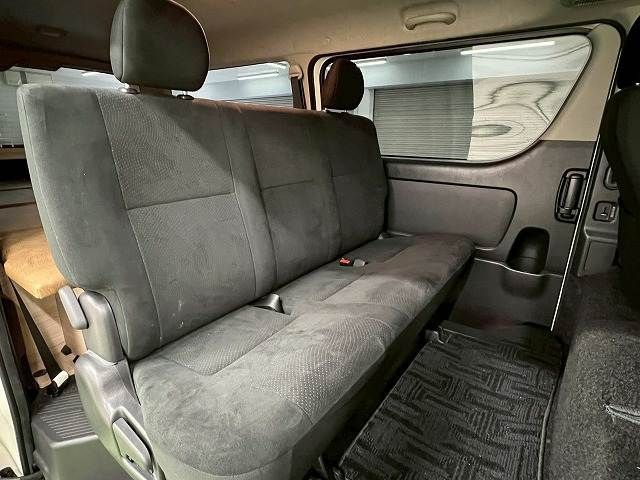 TOYOTA HIACE VAN 2WD 2020 Image 31