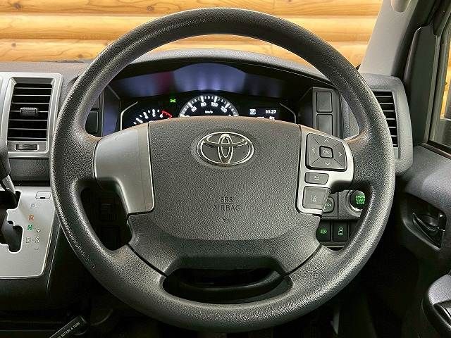 TOYOTA HIACE VAN 2WD 2020 Image 31