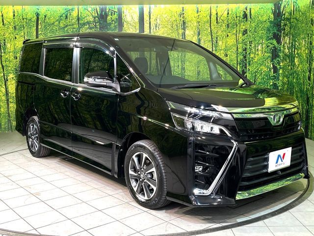 TOYOTA VOXY 4WD 2017 Image 31