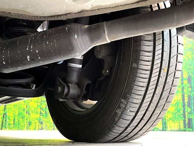 TOYOTA VOXY 4WD 2017 Image 31