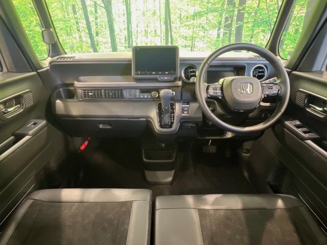 HONDA N BOX CUSTOM 2024 Image 31