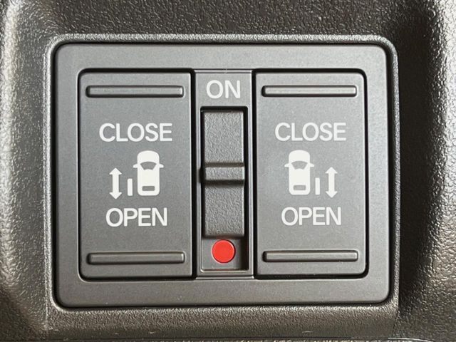 HONDA N BOX CUSTOM 2024 Image 31