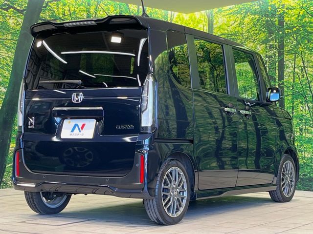 HONDA N BOX CUSTOM 2024 Image 31
