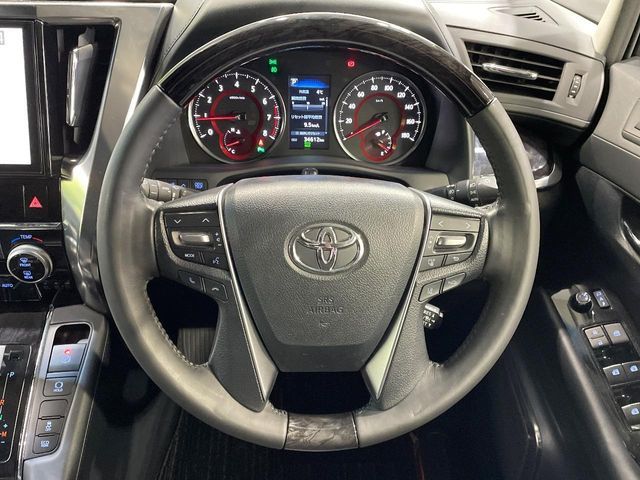 TOYOTA VELLFIRE 2019 Image 31