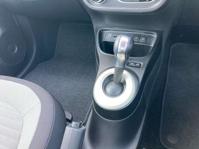 RENAULT TWINGO 2021 Image 31