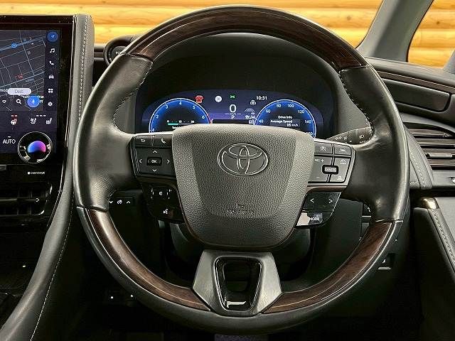 TOYOTA ALPHARD HYBRID 2023 Image 31