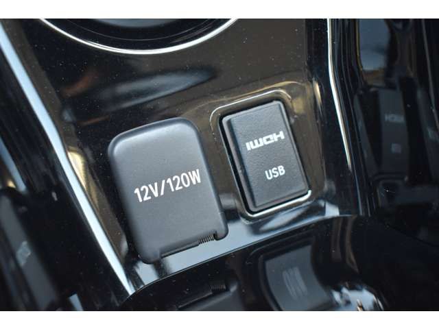 TOYOTA PRIUS 2018 Image 31