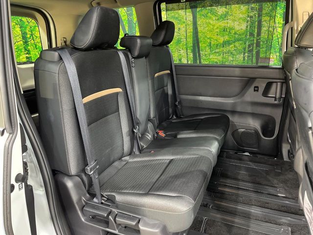 NISSAN SERENA  WG 2023 Image 31