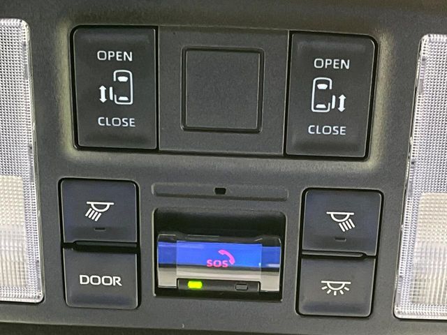 TOYOTA VOXY 4WD 2025 Image 31