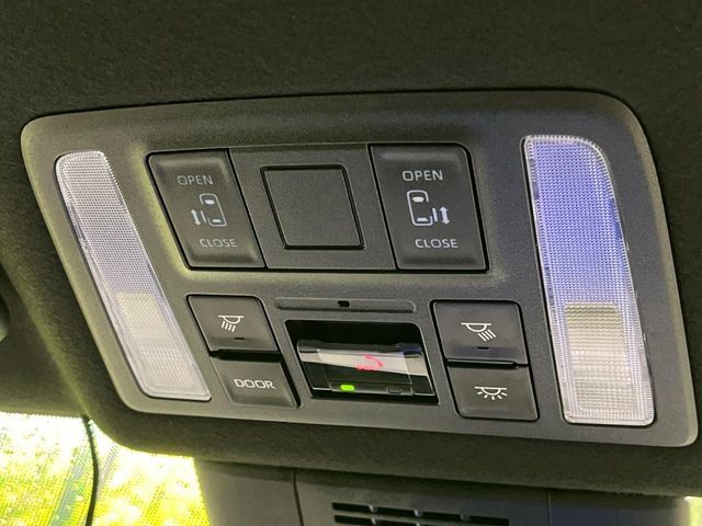 TOYOTA VOXY 4WD 2025 Image 31