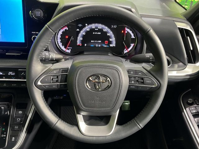 TOYOTA VOXY 4WD 2025 Image 31