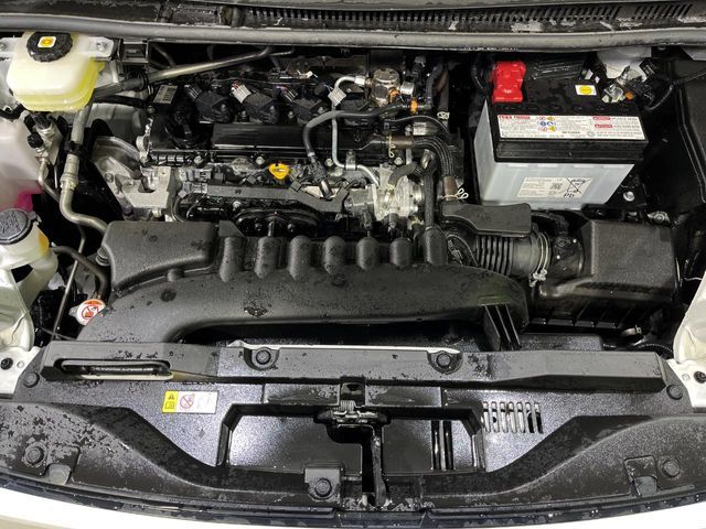 TOYOTA VOXY 4WD 2025 Image 31