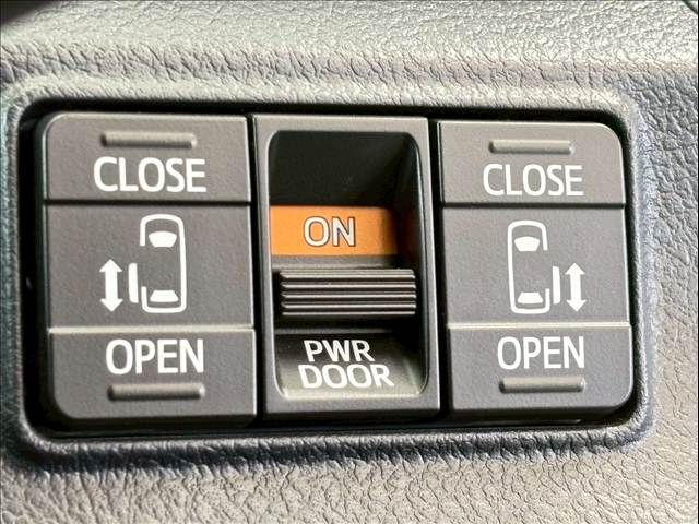 TOYOTA SIENTA HYBRID 2020 Image 31