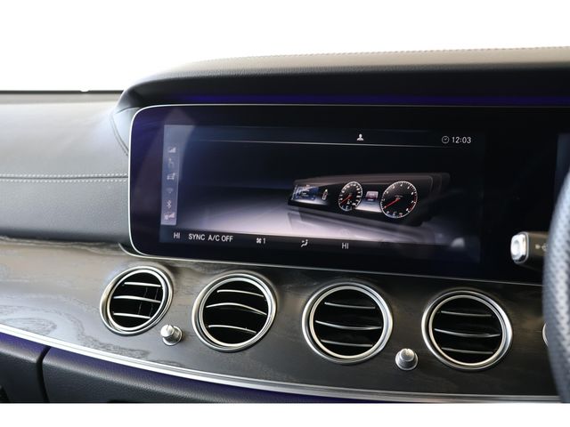 MERCEDES BENZ E CLAS 2017 Image 31