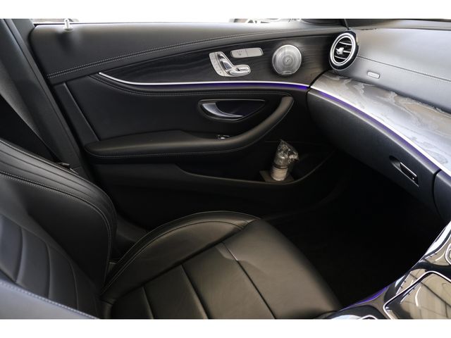 MERCEDES BENZ E CLAS 2017 Image 31