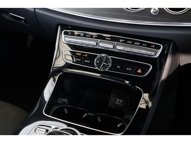MERCEDES BENZ E CLAS 2018 Image 31