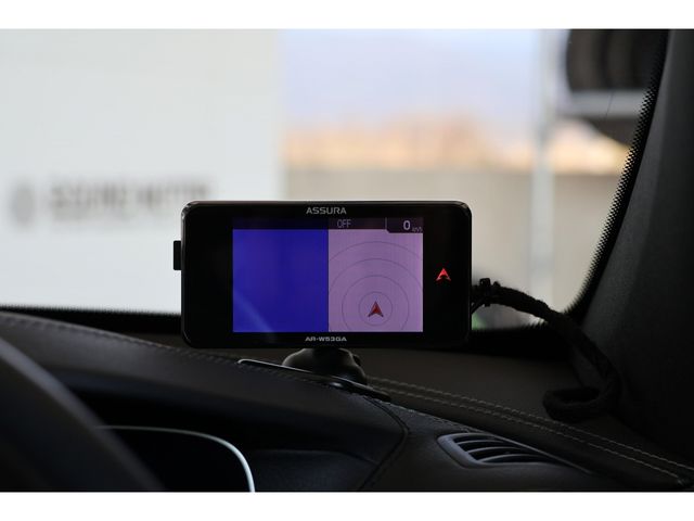 MERCEDES BENZ E CLAS 2018 Image 31