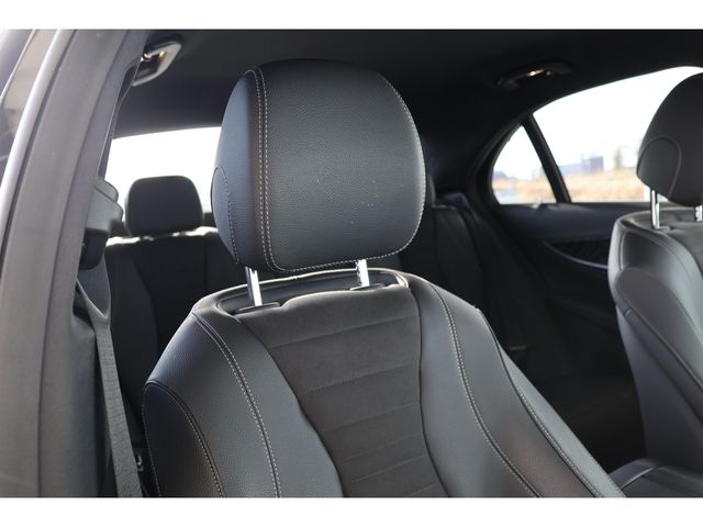 MERCEDES BENZ E CLAS 2018 Image 31