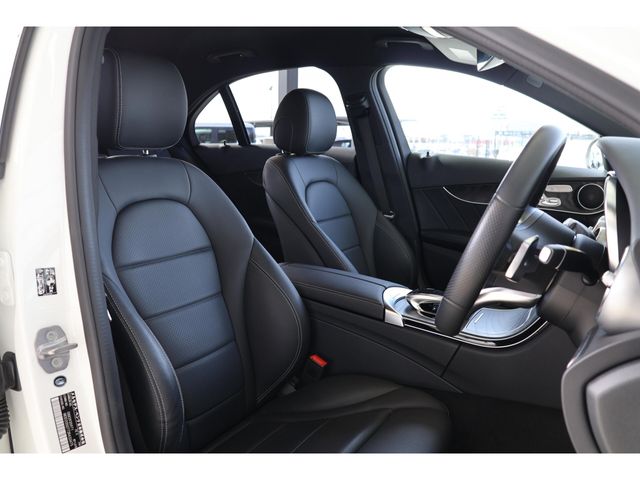 MERCEDES BENZ C CLAS 2018 Image 31