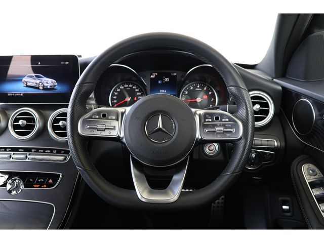 MERCEDES BENZ C CLAS 2018 Image 31