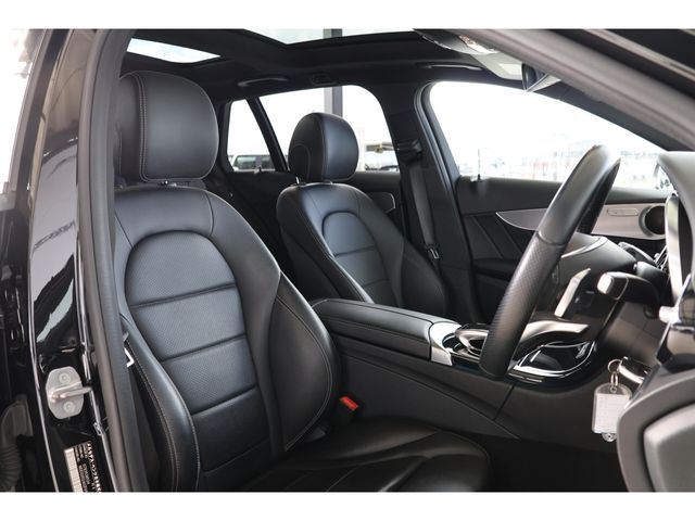 MERCEDES BENZ C CLAS 2017 Image 31