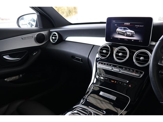 MERCEDES BENZ C CLAS 2017 Image 31