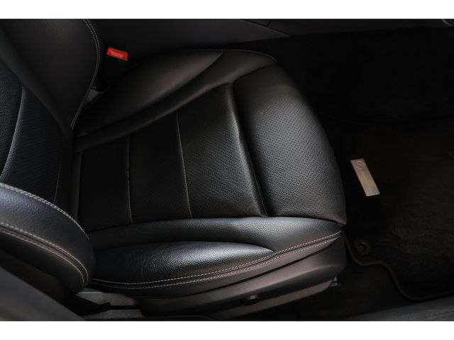 MERCEDES BENZ C CLAS 2017 Image 31