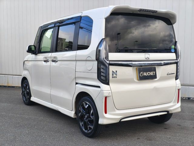 HONDA N BOX CUSTOM 2018 Image 31