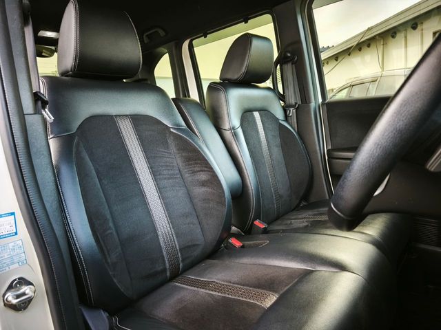 HONDA N BOX CUSTOM 2018 Image 31