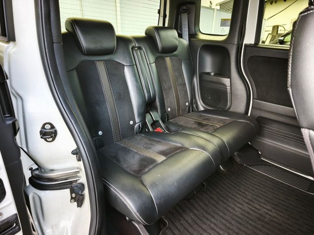 HONDA N BOX CUSTOM 2018 Image 31