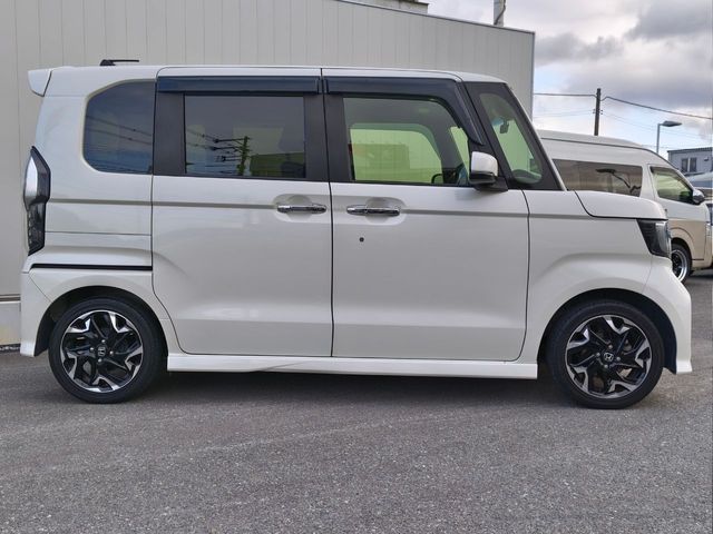 HONDA N BOX CUSTOM 2018 Image 31