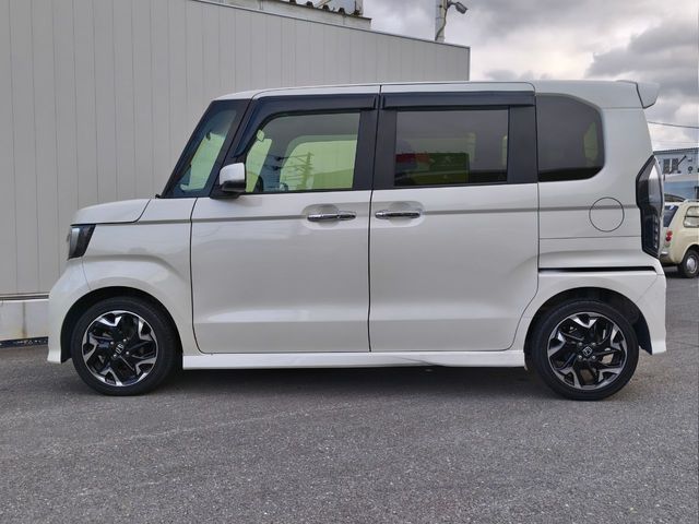 HONDA N BOX CUSTOM 2018 Image 31